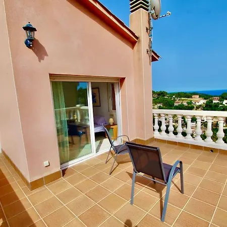 Holiday home V&v Lloret- Violetes *