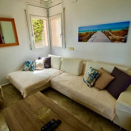 Holiday home V&v Lloret- Violetes *