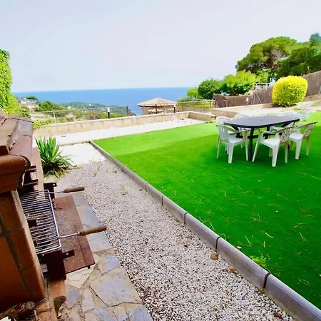 V&v Lloret- Violetes Holiday home