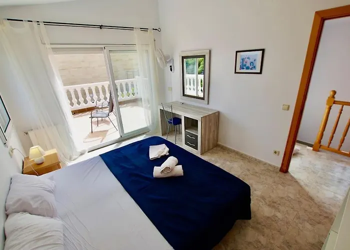 V&v Lloret- Violetes Holiday home *