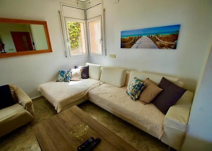 Holiday home V&v Lloret- Violetes *